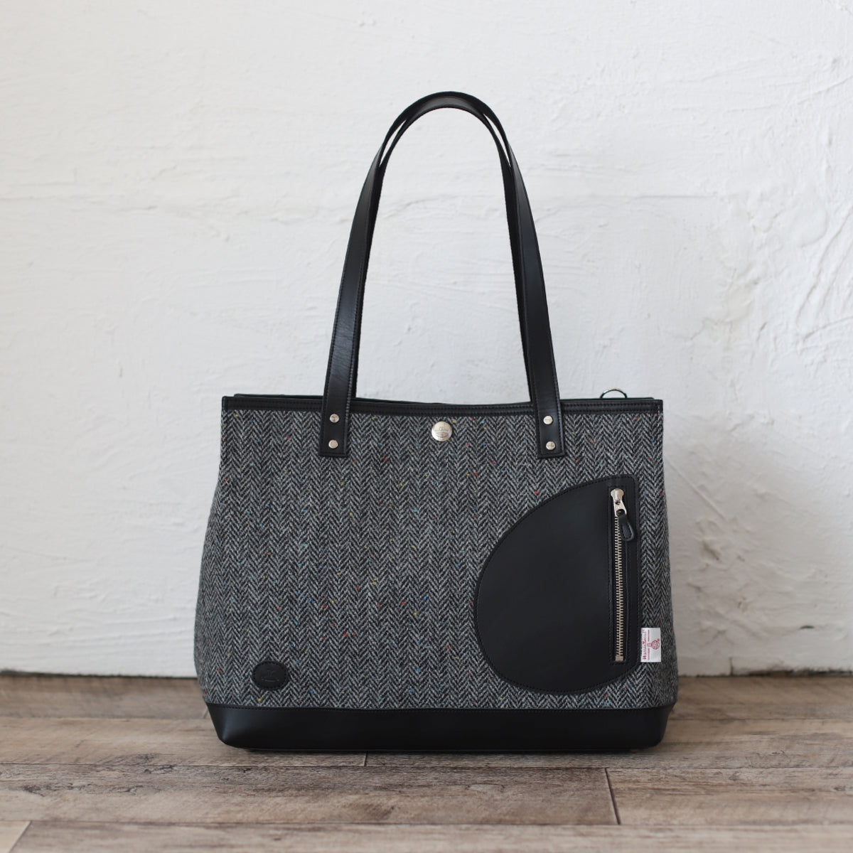 トートバッグ ｜ ハリスツイード 防水牛革 カスタマイズ収納 – CuirVelo