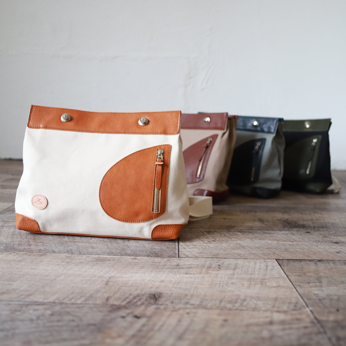 ポストマンバッグ「リトルポストマン」