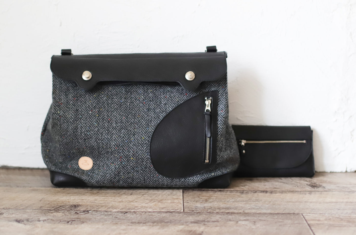 ポストマンバッグ「メッセンジャーポストマン」ハリスツイード 財布とセット
