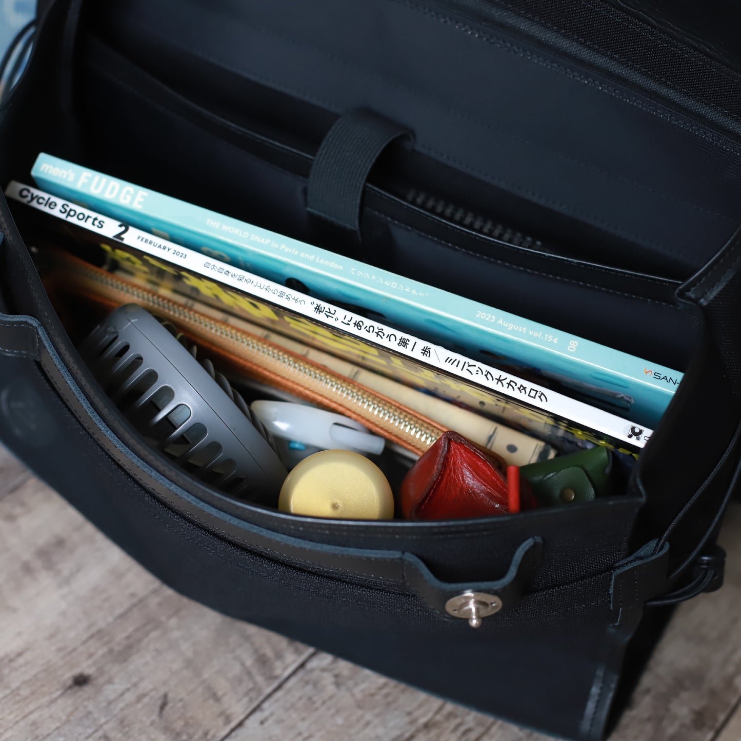 メッセンジャーバッグ|メッセンジャーポストマンPRO|CORDURA®