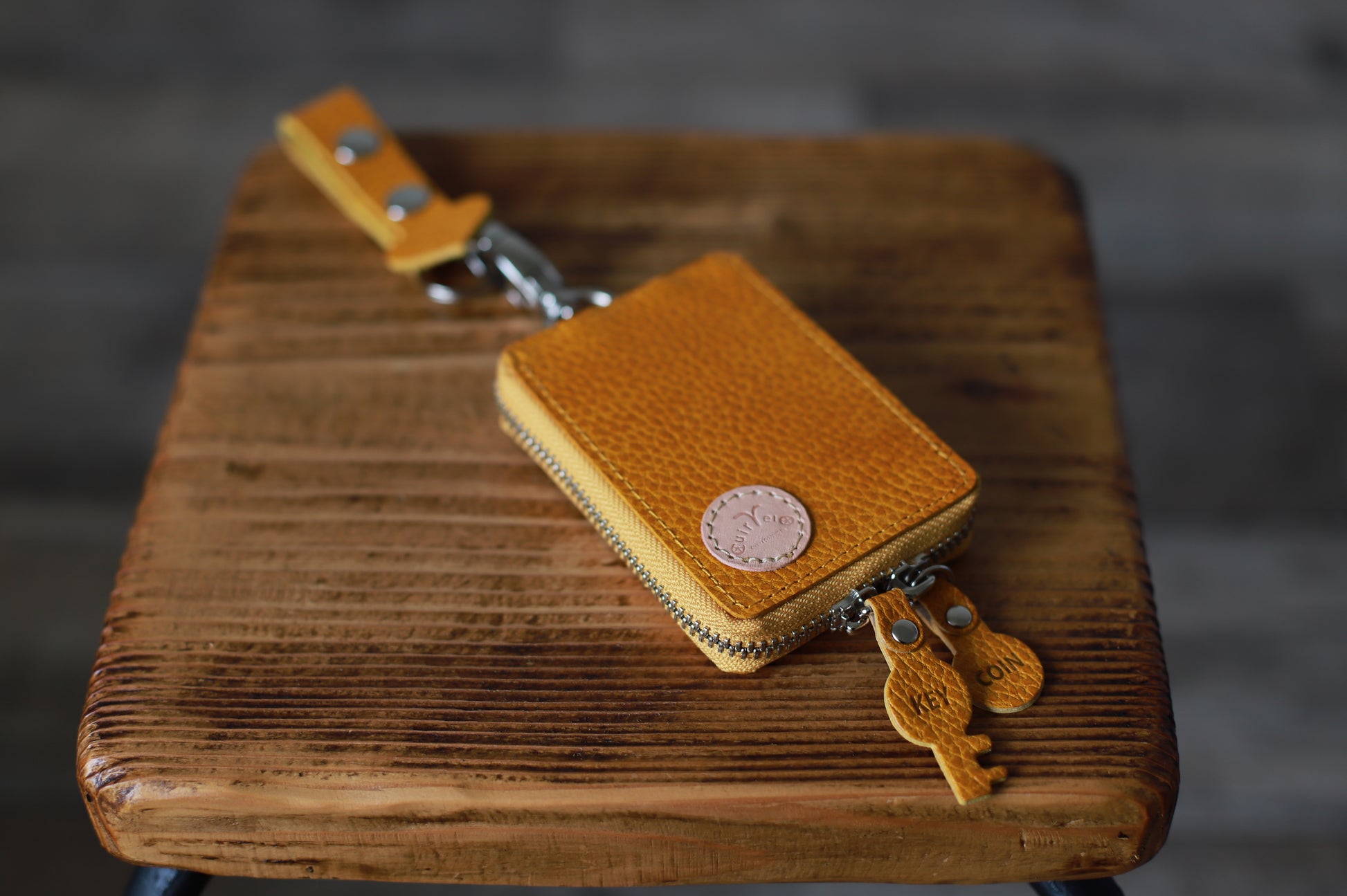 Cuirvelo 出さない財布「Blur」ver.2  イエロー