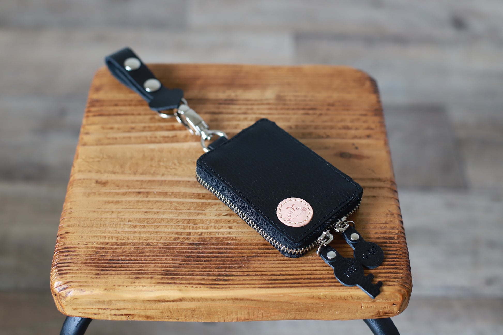 Cuirvelo 出さない財布「Blur」ver.2  ブラック