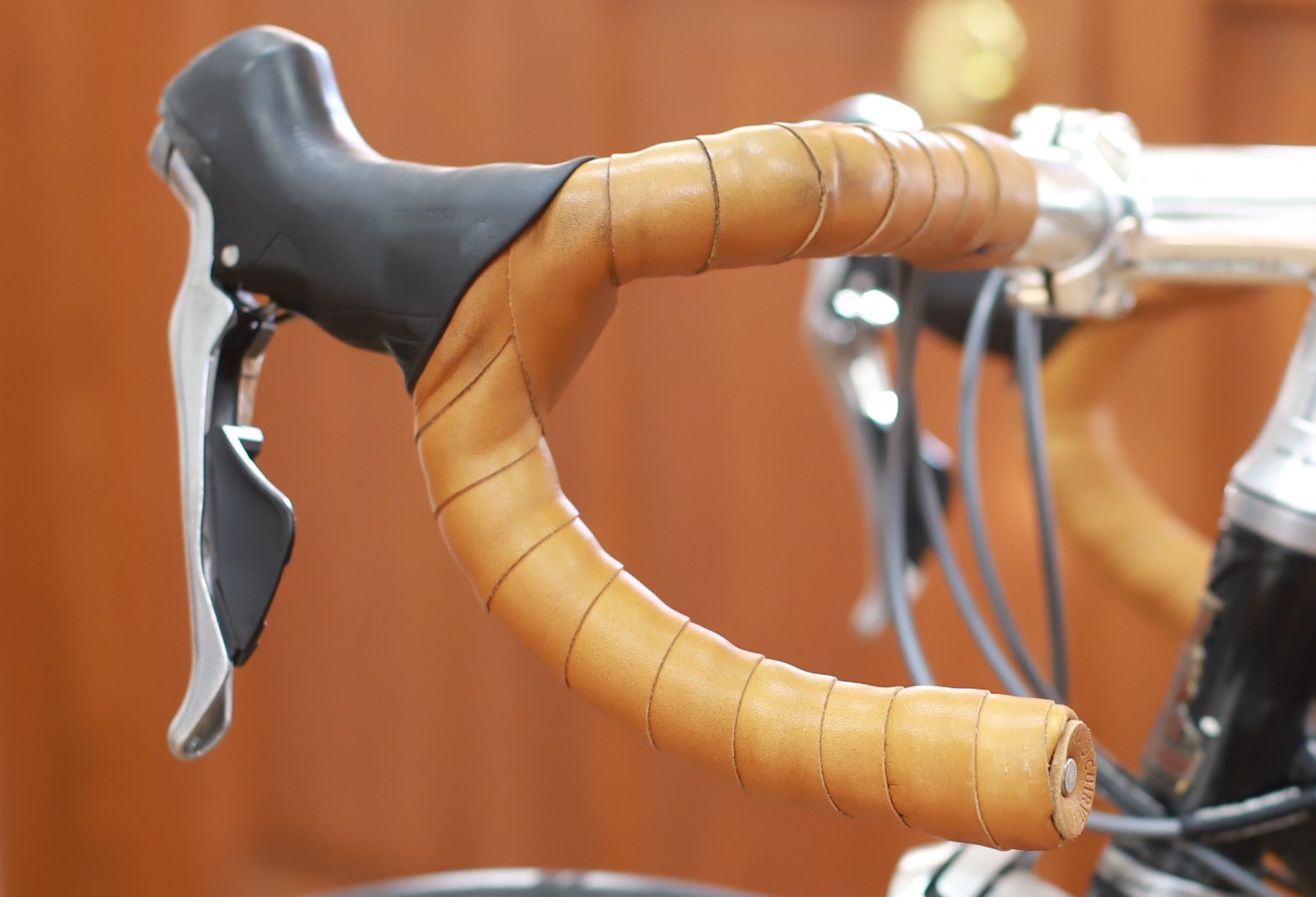レザー バーテープ ロードバイク用 本革 ｜ CuirVelo