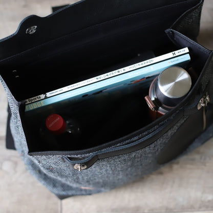 ポストマンバッグ メッセンジャーポストマン  ｜ ハリスツイード 牛革 中身