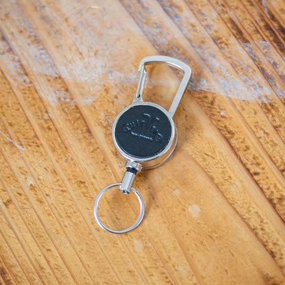 キーリール｜本革 カラビナ付き キーホルダー