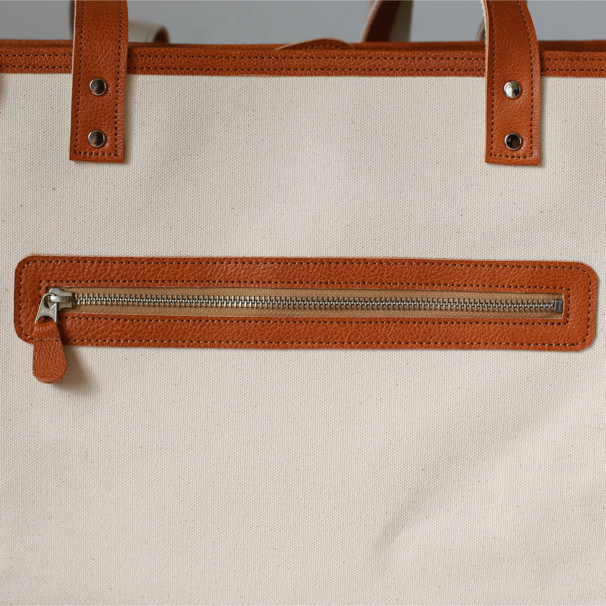 トートバッグ DUOトートver2 ｜ 帆布 牛革 背面ポケット