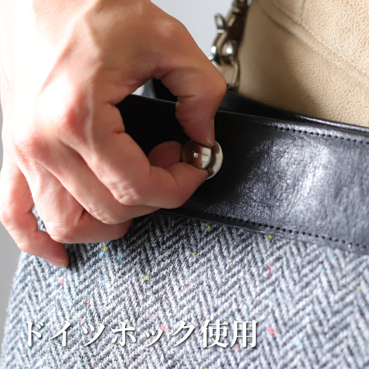 ポストマンバッグ リトルポストマン ハリスツイード 牛革 ドイツホック使用