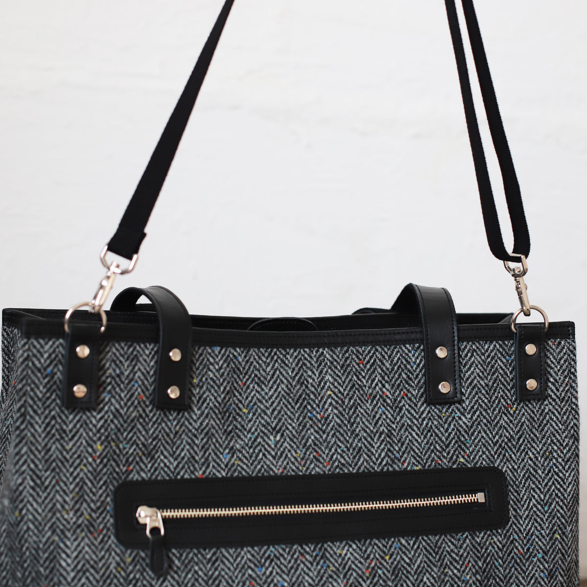 トートバッグ ｜ ハリスツイード 防水牛革 多収納 ショルダー取付