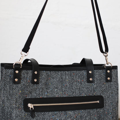 トートバッグ ｜ ハリスツイード 防水牛革 多収納 ショルダー取付