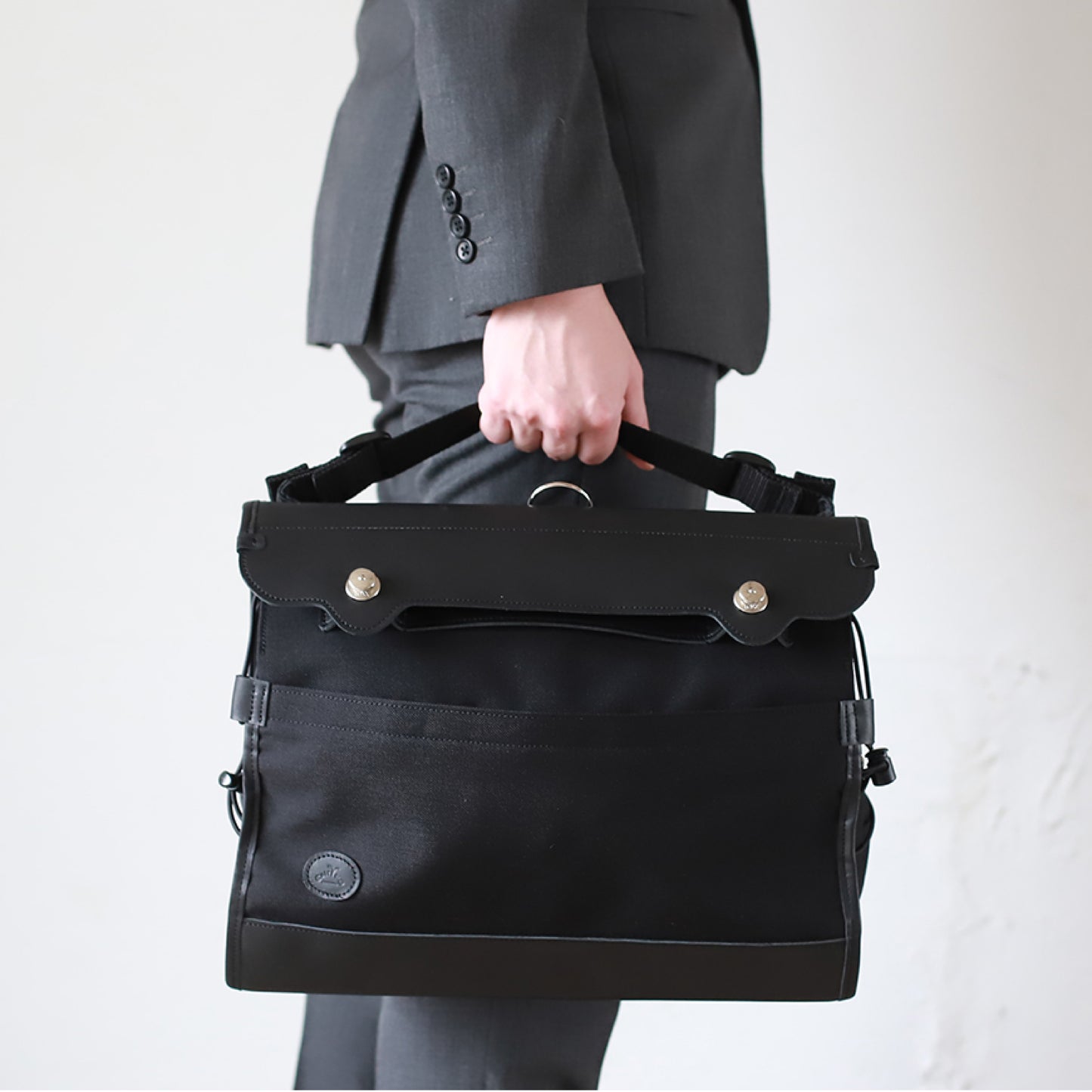 メッセンジャーバッグ｜メッセンジャーポストマンPRO｜CORDURA®